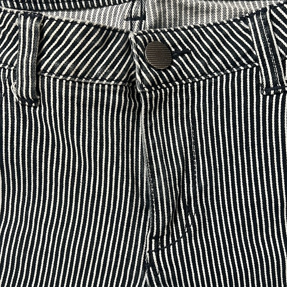 Jeans - Picture 3 of 8